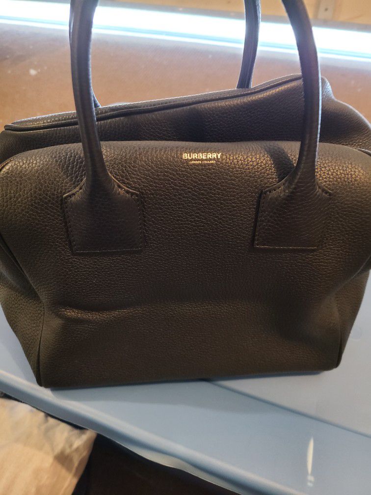 Burberry Doctor Bag And Wallet