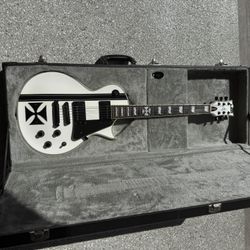 Ltd Iron Cross Near Mint With Case