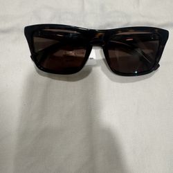 Burberry Sunglasses 
