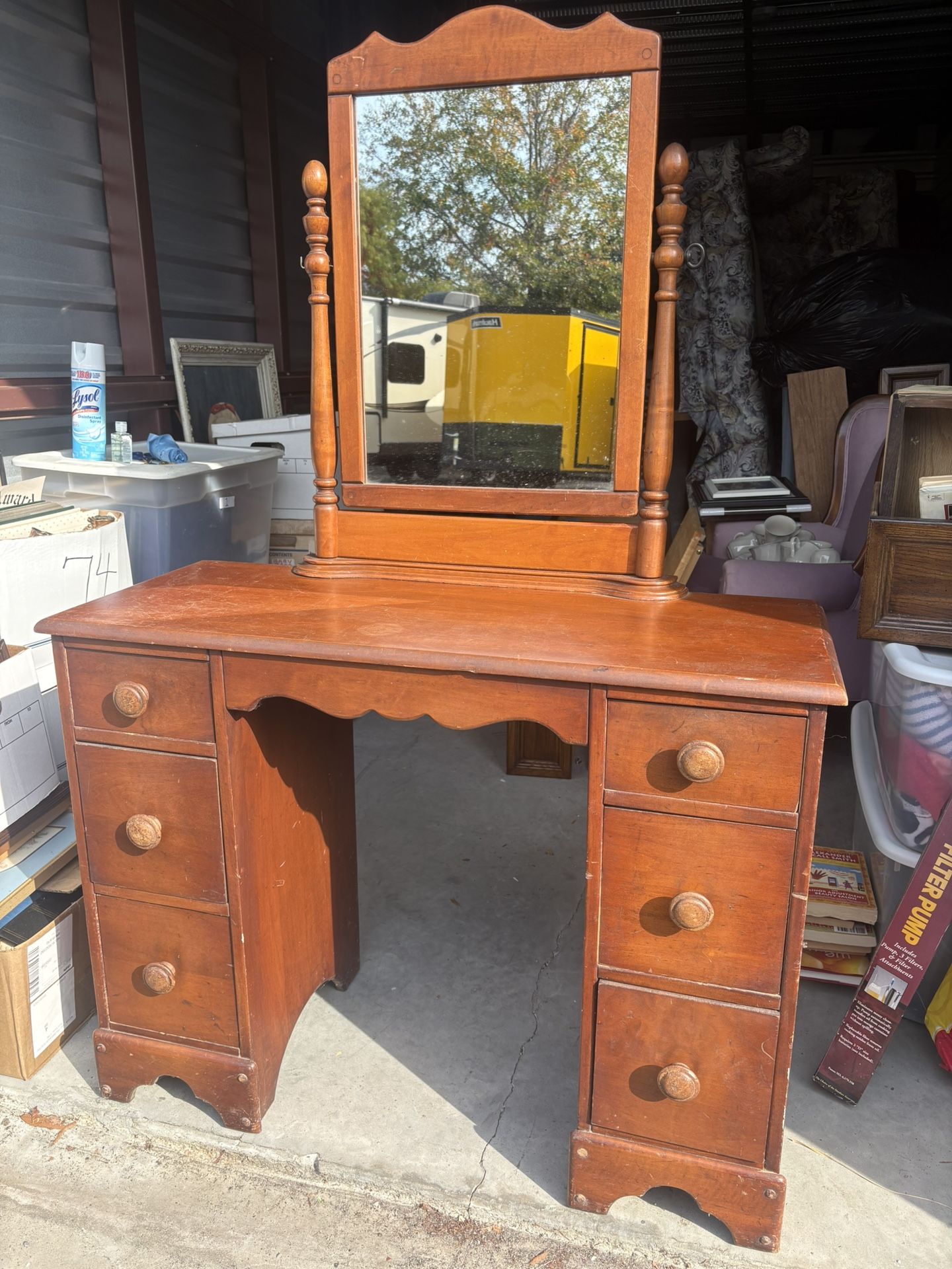 Antique Solid Wood Vanity w/Mirror