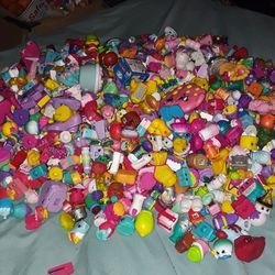 SHOPKINS Huge Lot