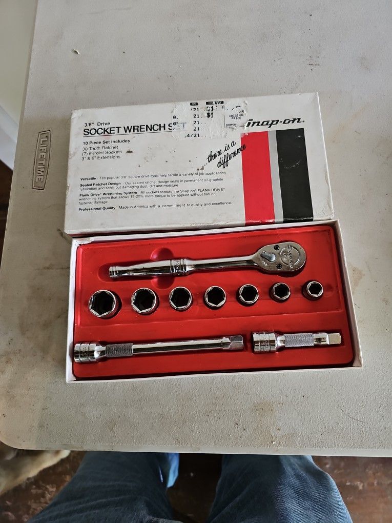 Snap On Socket Wrench Set