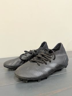 Boy soccer cleats