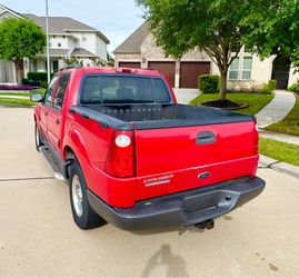 2005 Ford Explorer