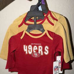 49ERS Infant Boy 2 Color Cotton Long Sleeve Onesie  Sizes 3/6 & 12months