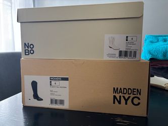 Boots size 6 women