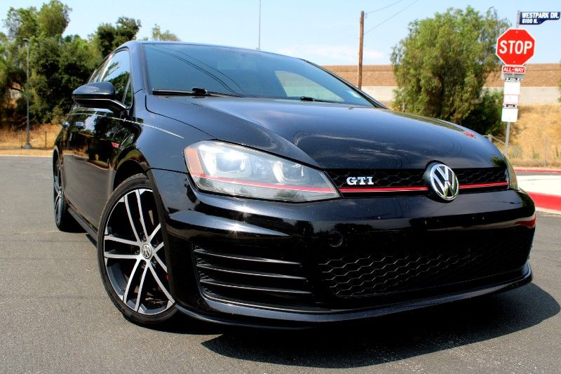 2017 Volkswagen Golf GTI