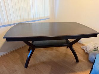 Dinning table $250