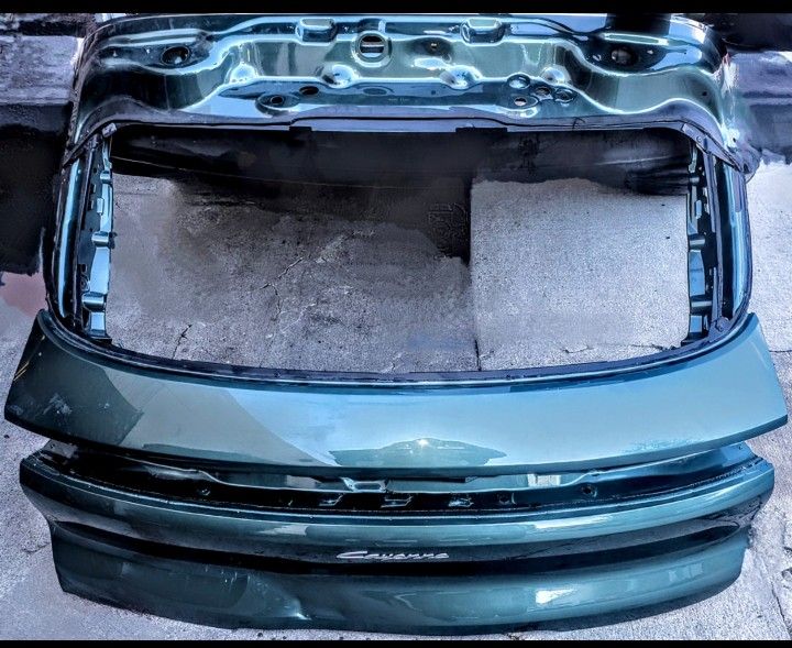2020 2021 2022 2023 2024 2025 PORSCHE CAYENNE REAR TAIL GATE LIFTGATE SHELL OEM 