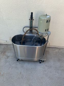Description Whitehall HydroLift Mobile Hydrotherapy Extremity Whirlpool Unit