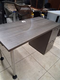 48x24 gray top desks