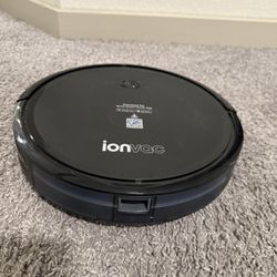 Ionvac Smart clean 2000 robovac. Robot Vacuum