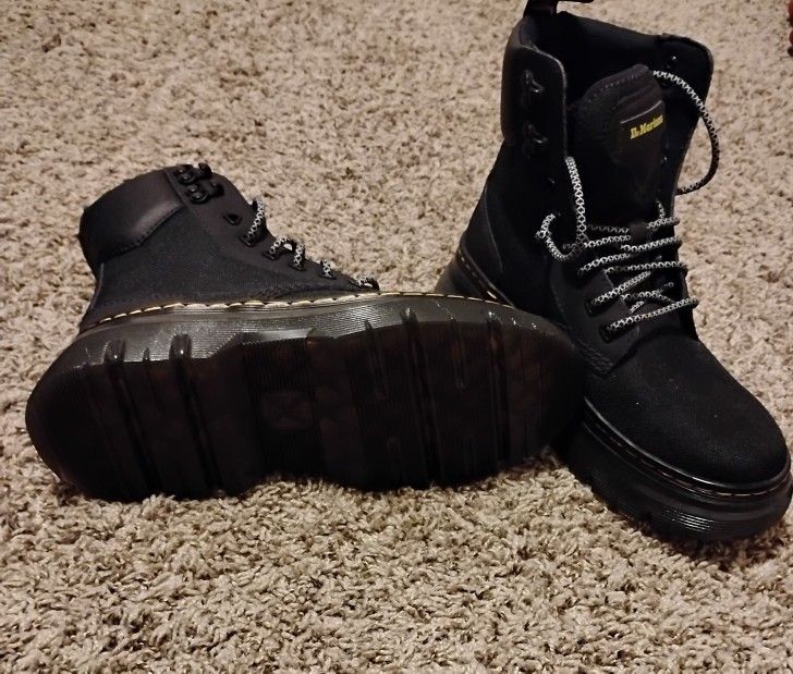 DOC MARTENS BRAND NEW