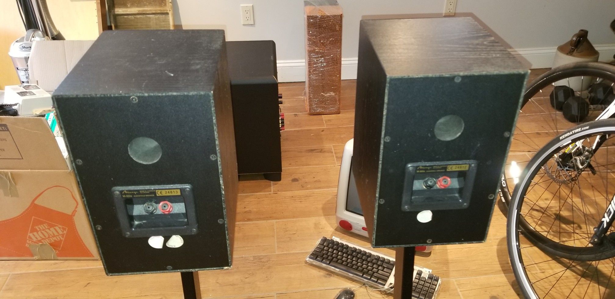 MIRAGE M-90 is High-End Bookshelf Surround Sound Speakers