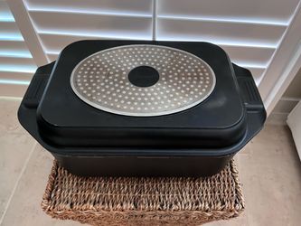 In San Marcos - used BergHOFF nonstick roasting pan with lid