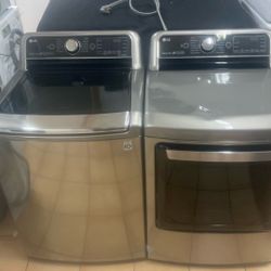 WASHER AND ELECTRIC DRYER SET