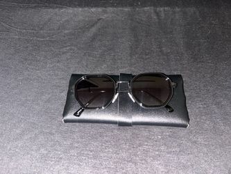 Black sunglasses