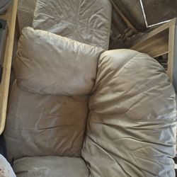 Tan Leather Seat Wit Foot Stool