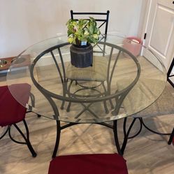 Glass Table 4 Chairs 