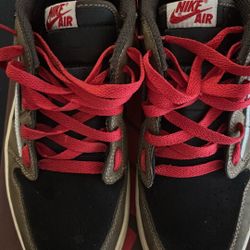 Jordans Travis Scott 