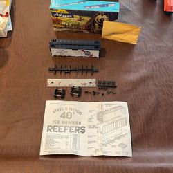 Athearn /Bev-Bel HO Scale Pabst Blue Ribbon Reefer Car 40’ Steel Ice Bunker #94337