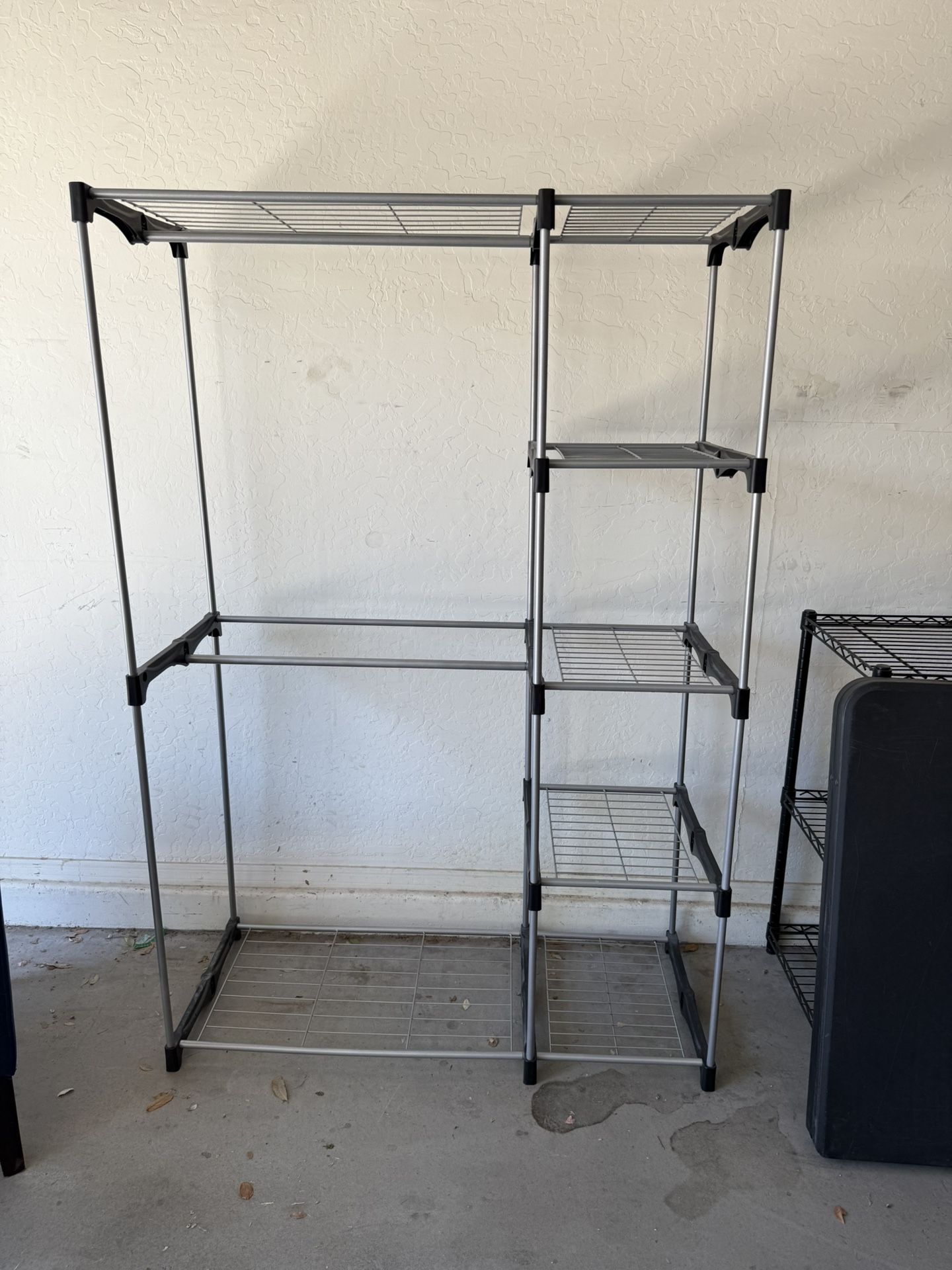 Storage & Clothing Rack