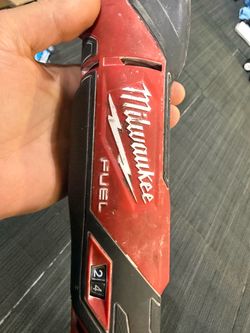 Milwaukee Fuel Oscillating Tool