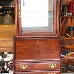 Vintage American Drew Cherry Secretary/Lighted Three Shelf Curio