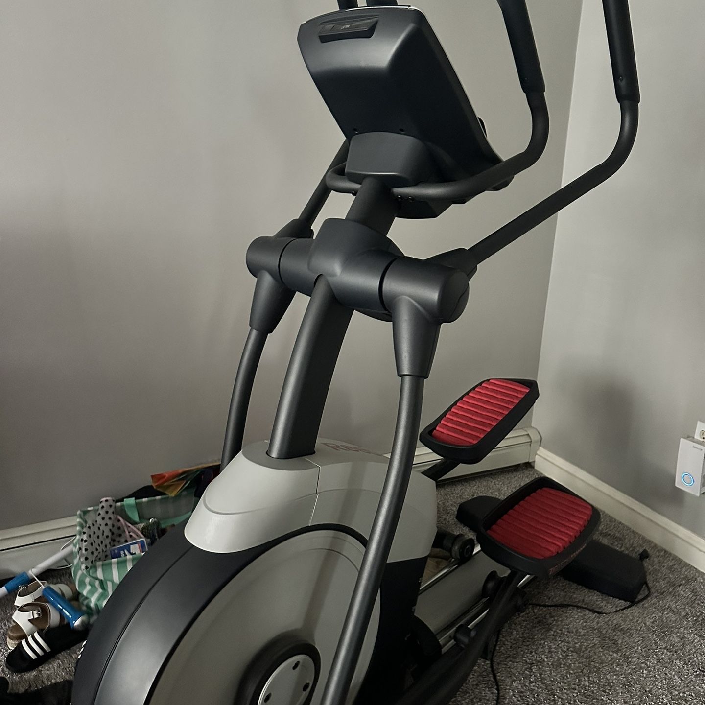 Reebok elliptical 910 sale