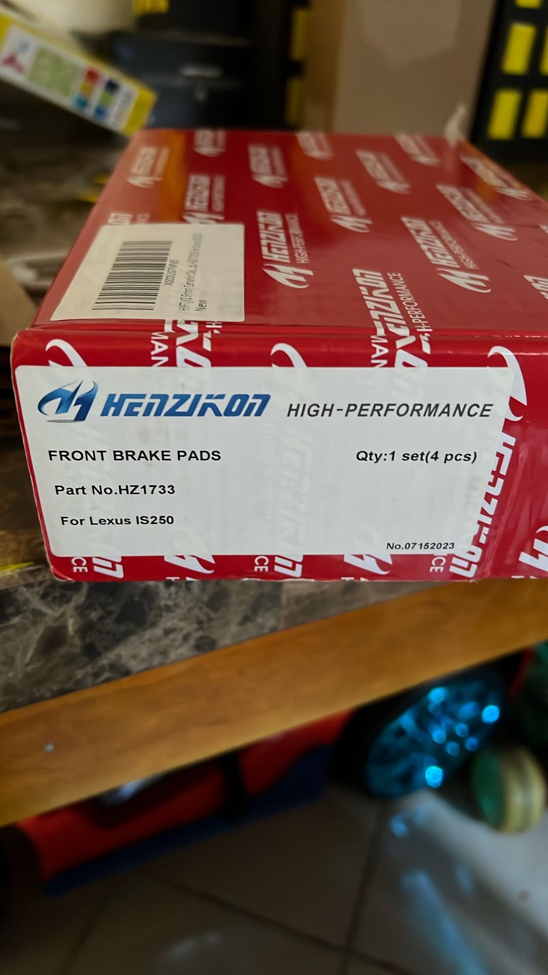Brand New High Performance Front Brake Pads For Lexus Is250