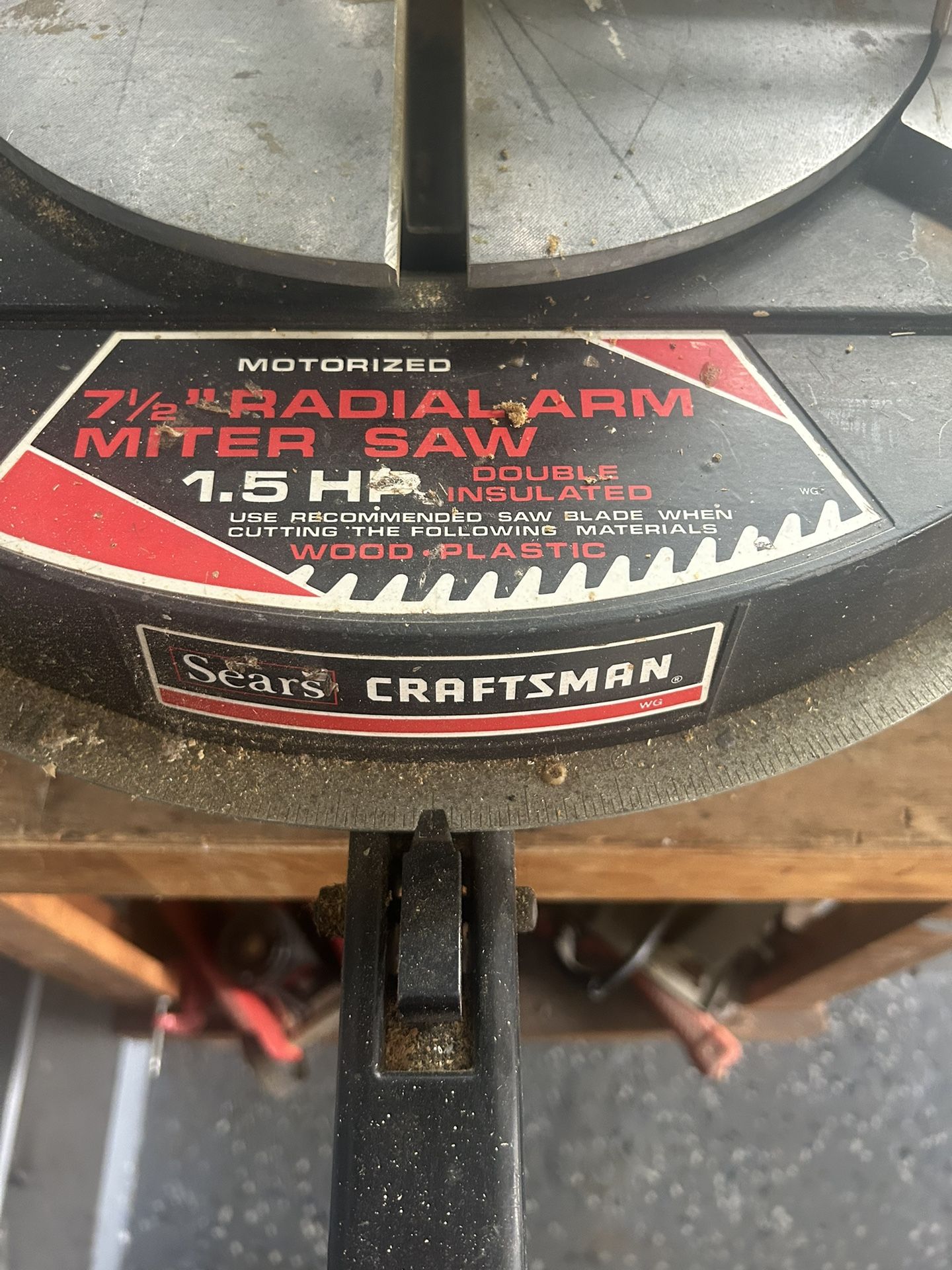 Craftsman 7 1/2” Radial Arm Miter Saw