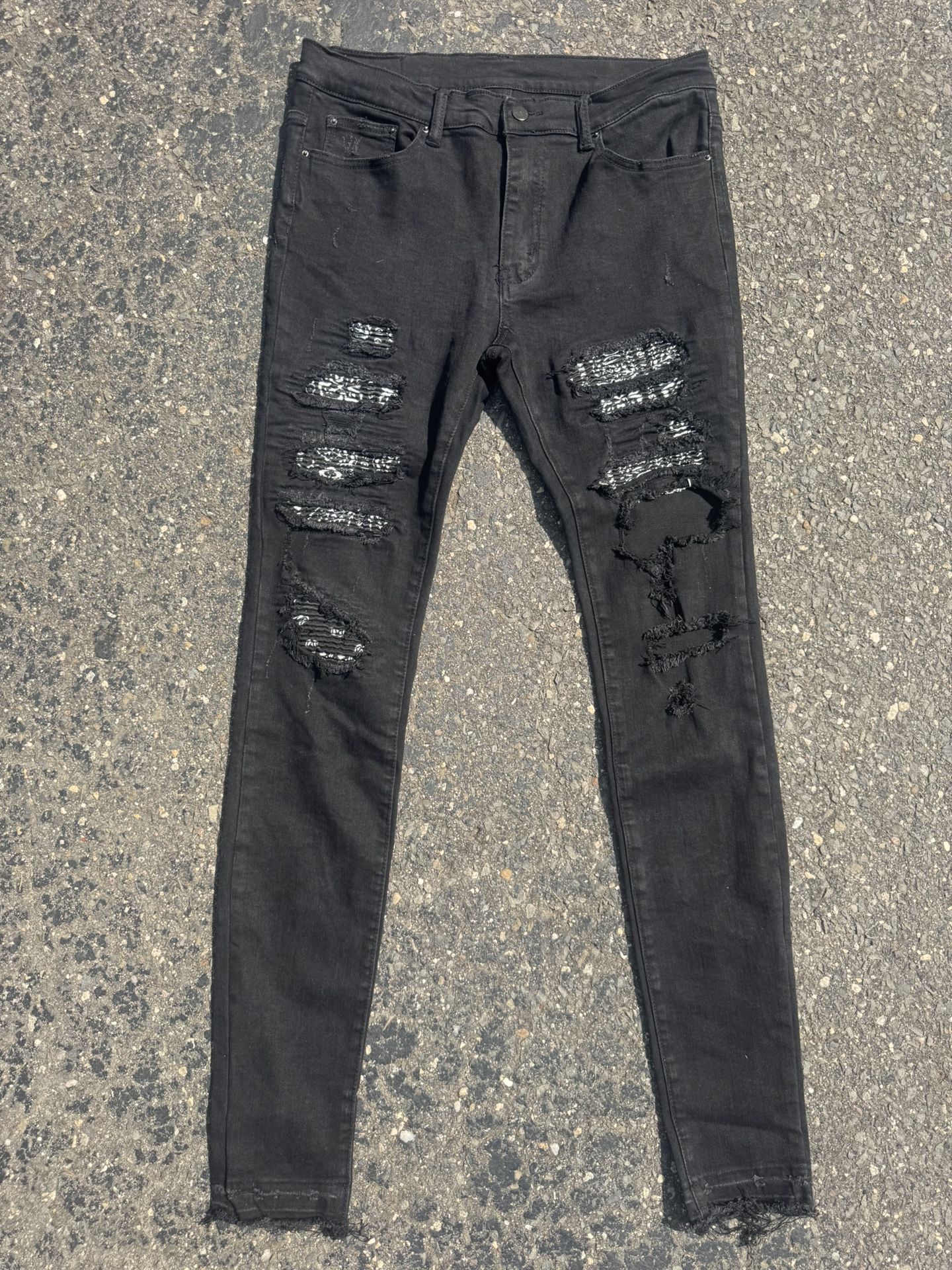 BLACK MNML SKINNY RIPPED JEANS