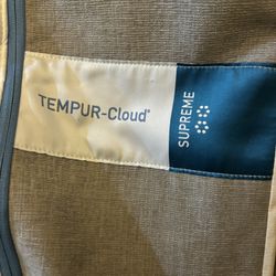 Tempur Pedic - Queen Set