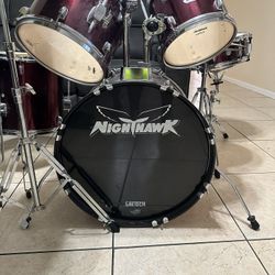 Night Hawk Drum Set 