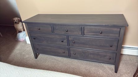 Dark Grey Wooden 7-Drawer Dresser