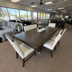 7 Pc Dining Table 