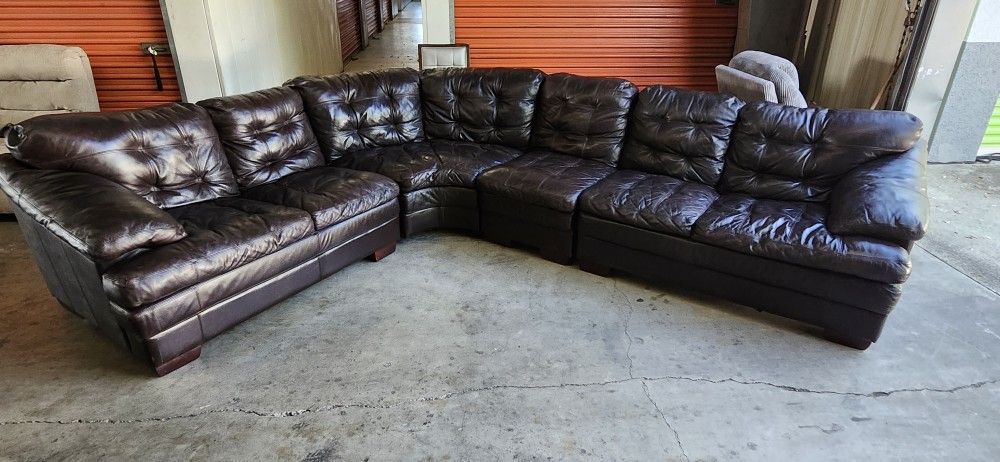 Large Brown Leather Sectional Couch FREE DELIVERY
