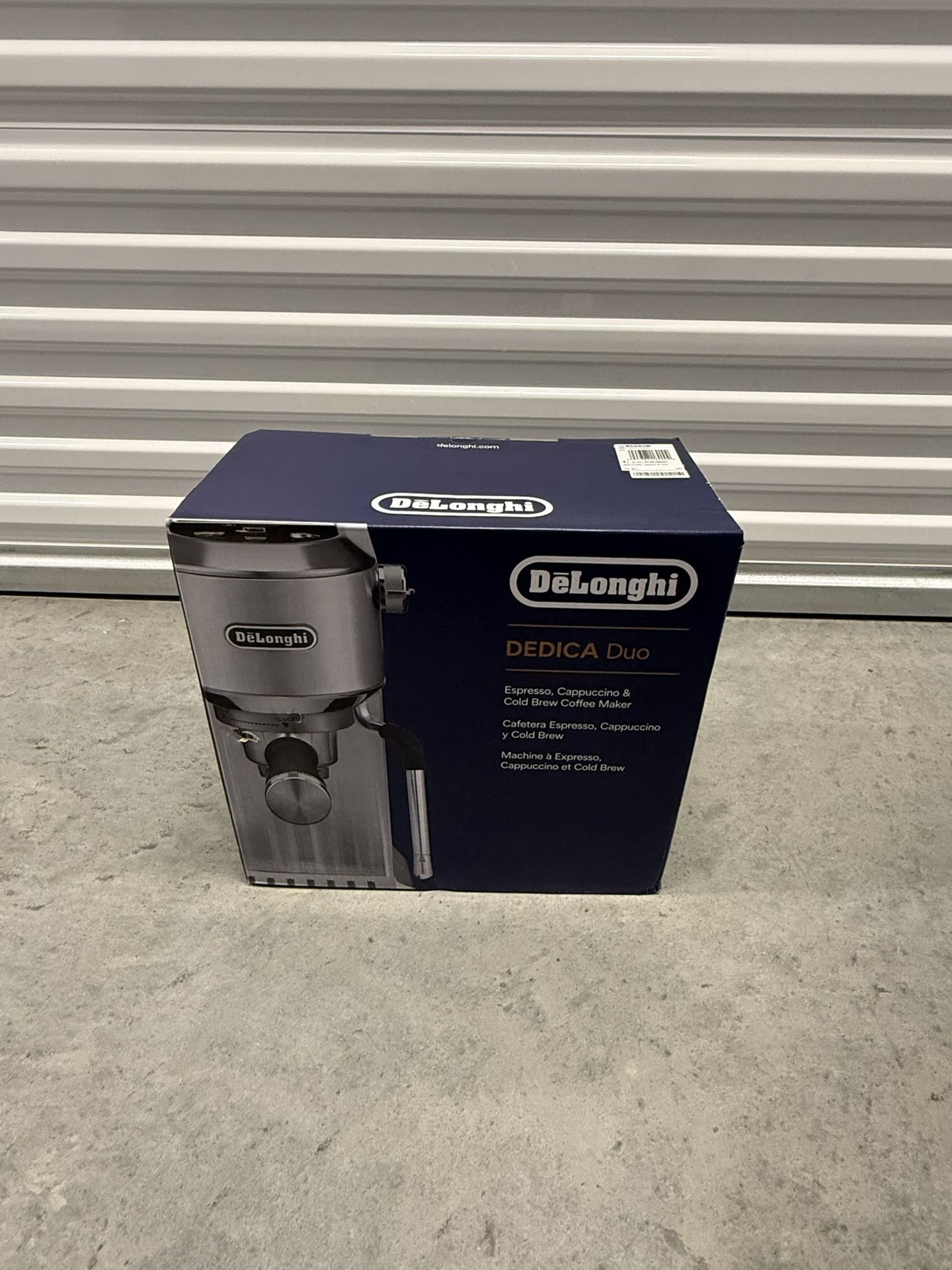 De’Longhi Dedica Duo Espresso Machine Compact Size with Built in Frother for Latte Art Brew Espresso Cold Brew Lattes & More Stainless Steel