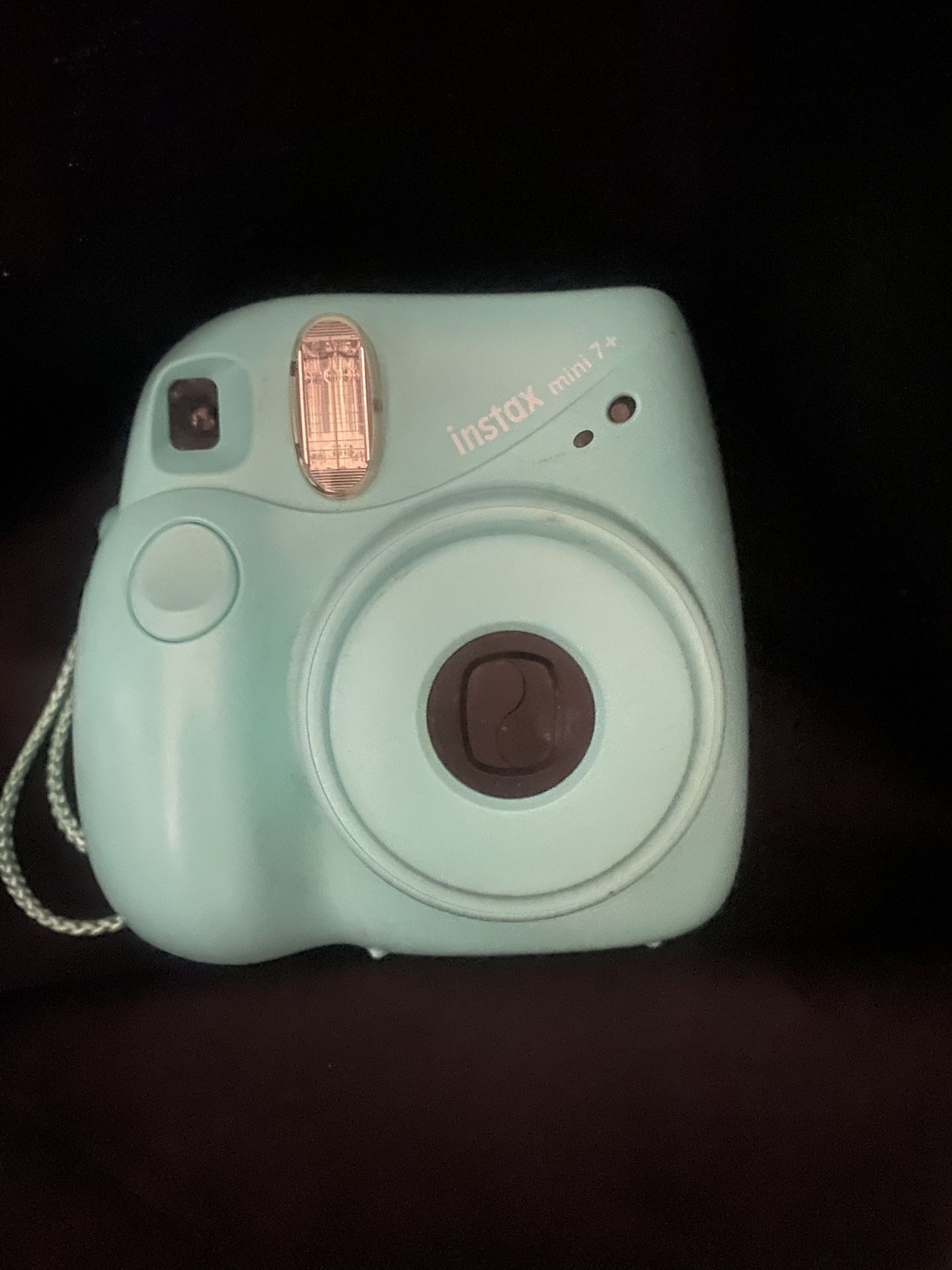 instax mini polaroid camera