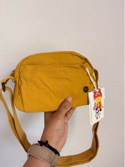 Ultra Lightweight Mini Crossbody Bag Cute Compact Multi-Zip Everyday Bag