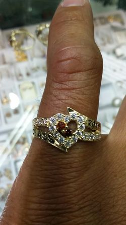 14k Gold Graduating Ring