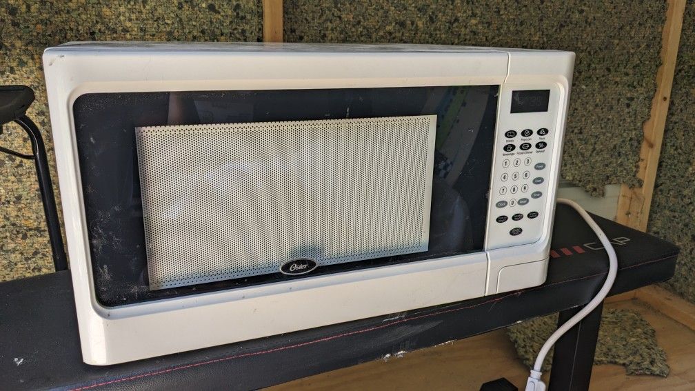 Oster Microwave 