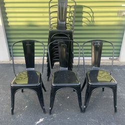2 metal stackable chairs
