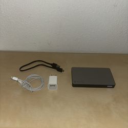 Mophie Portable Charger Powerstation For USB Devices + Apple Lightning To USB Cable & Cube 