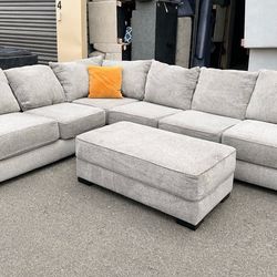 Sectional Couch