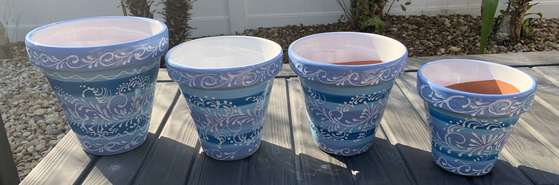 Four Glazed Blue / White Pots