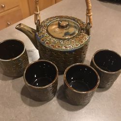 Stoneware Tea Set 