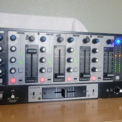 Denon DN-X500 PRO Mixer 