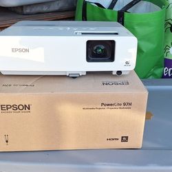 Epson Powerlite 83+ Projector