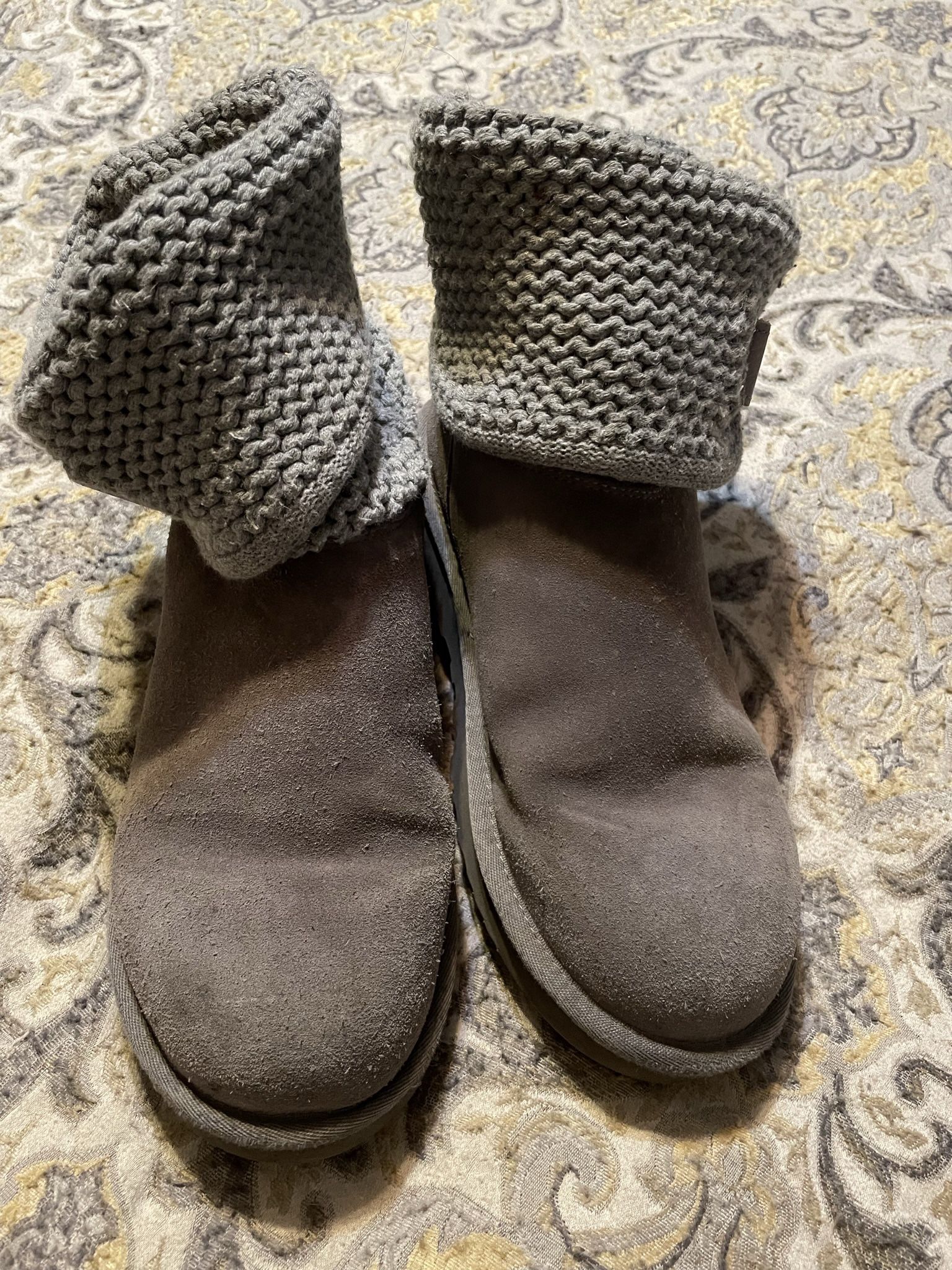 New Womens UGG Boots Size 8